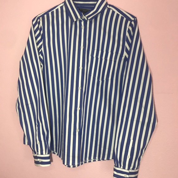 Banana Republic Long sleeve Button Down - Picture 2 of 2